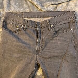 Men's Levi’s straight leg gray jeans